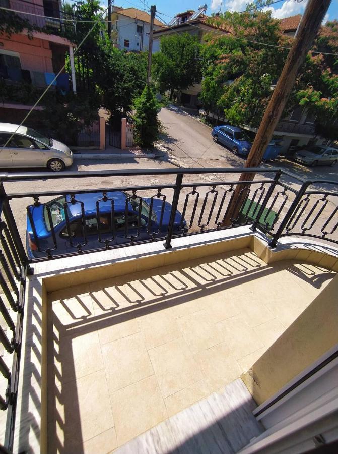 Διαμέρισμα Στην Πόλη Metamorfosi Exterior foto